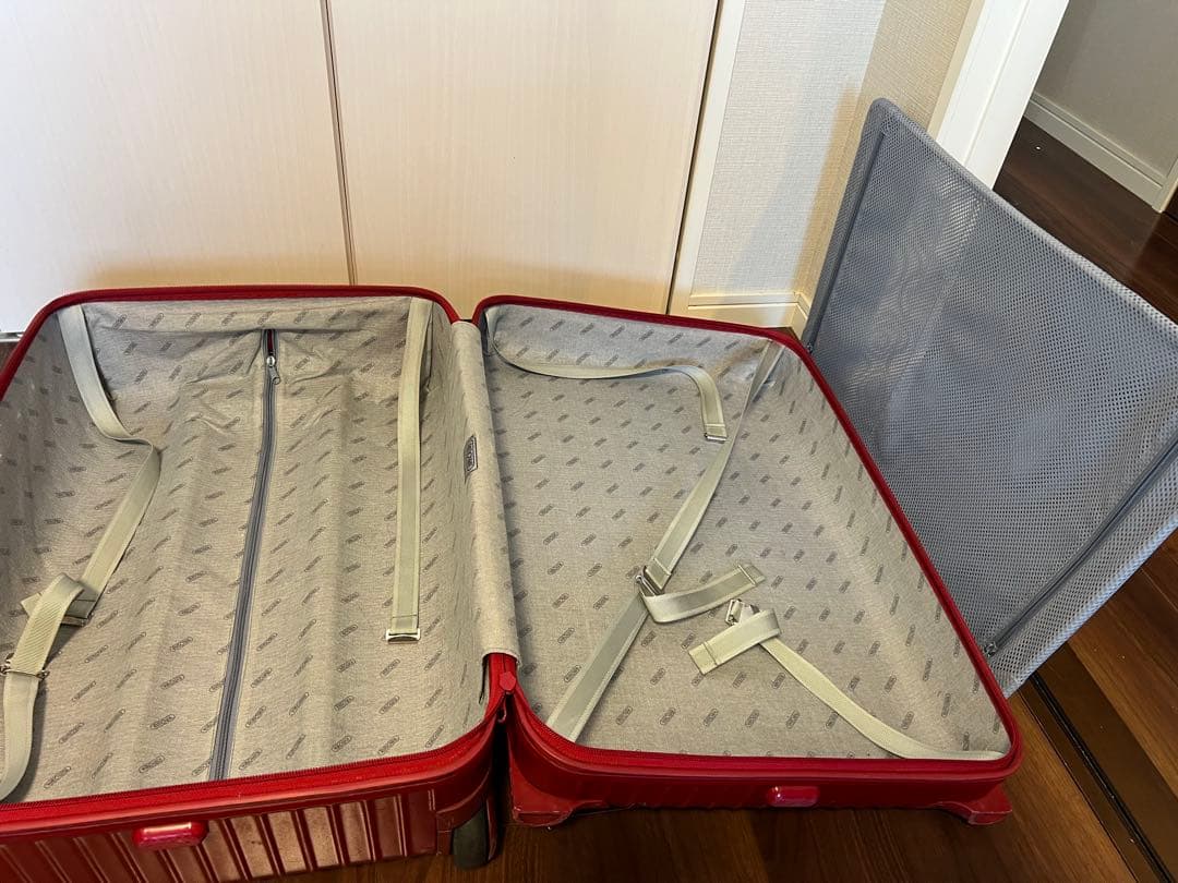 RIMOWA 60L スーツケース