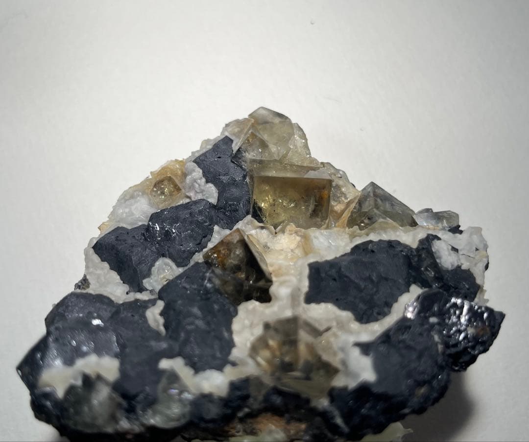 The Bull Vein産　フローライト　蛍石　原石　鉱物　鉱物標本