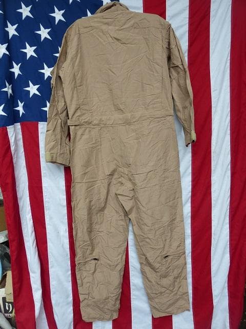 米軍実物 ＮＥＷ! ＣＷＵ－27／Ｐ　タン　４４R　Ｃ126