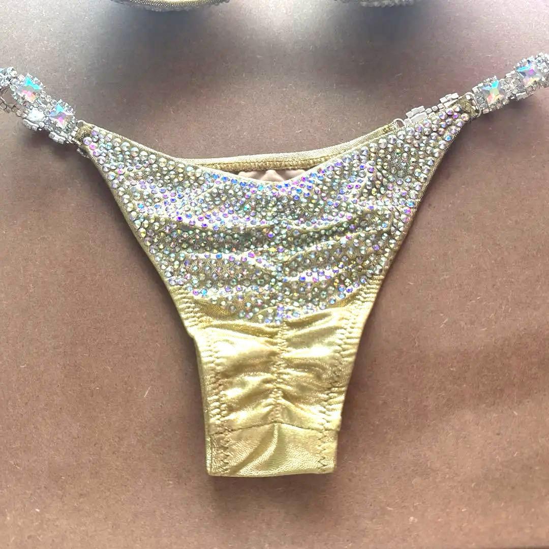 Akina✨コンテスト　競技用　ストーン付き✨ゴールド　ビキニ