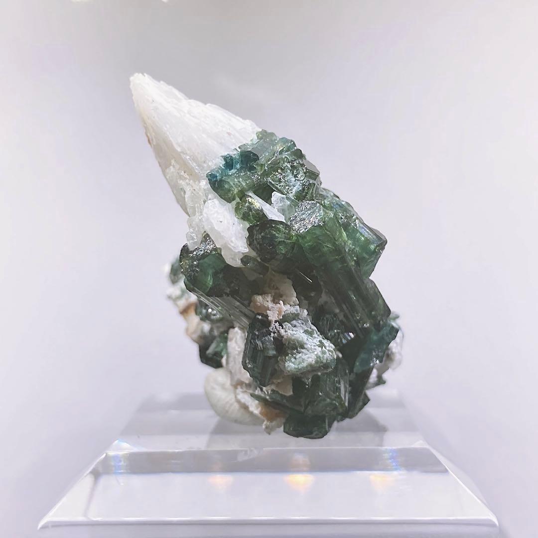 半*ル様 グリーントルマリン　原石　鉱物標本　天然石　834