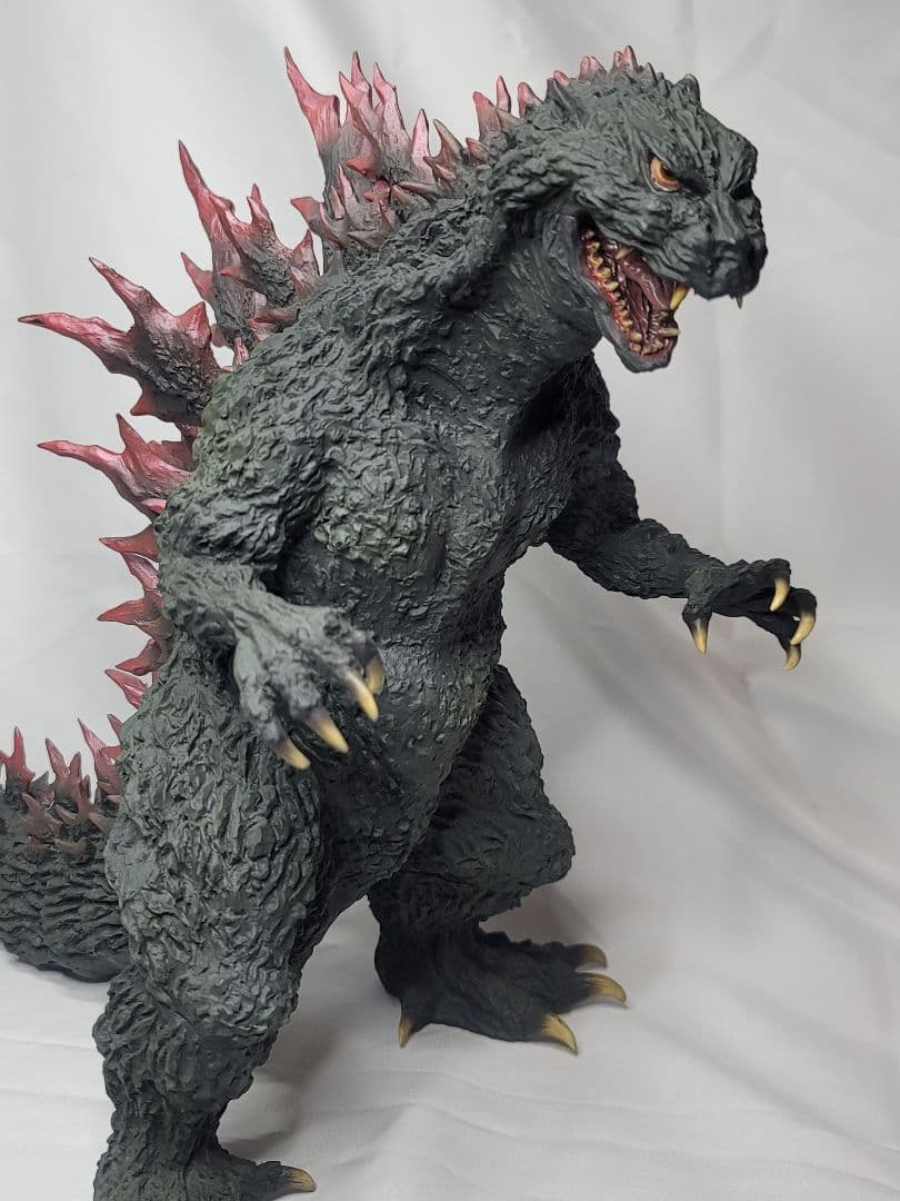 [激安]本日17時までの大特価！酒井ゆうじ ゴジラ2000 ミレニアム