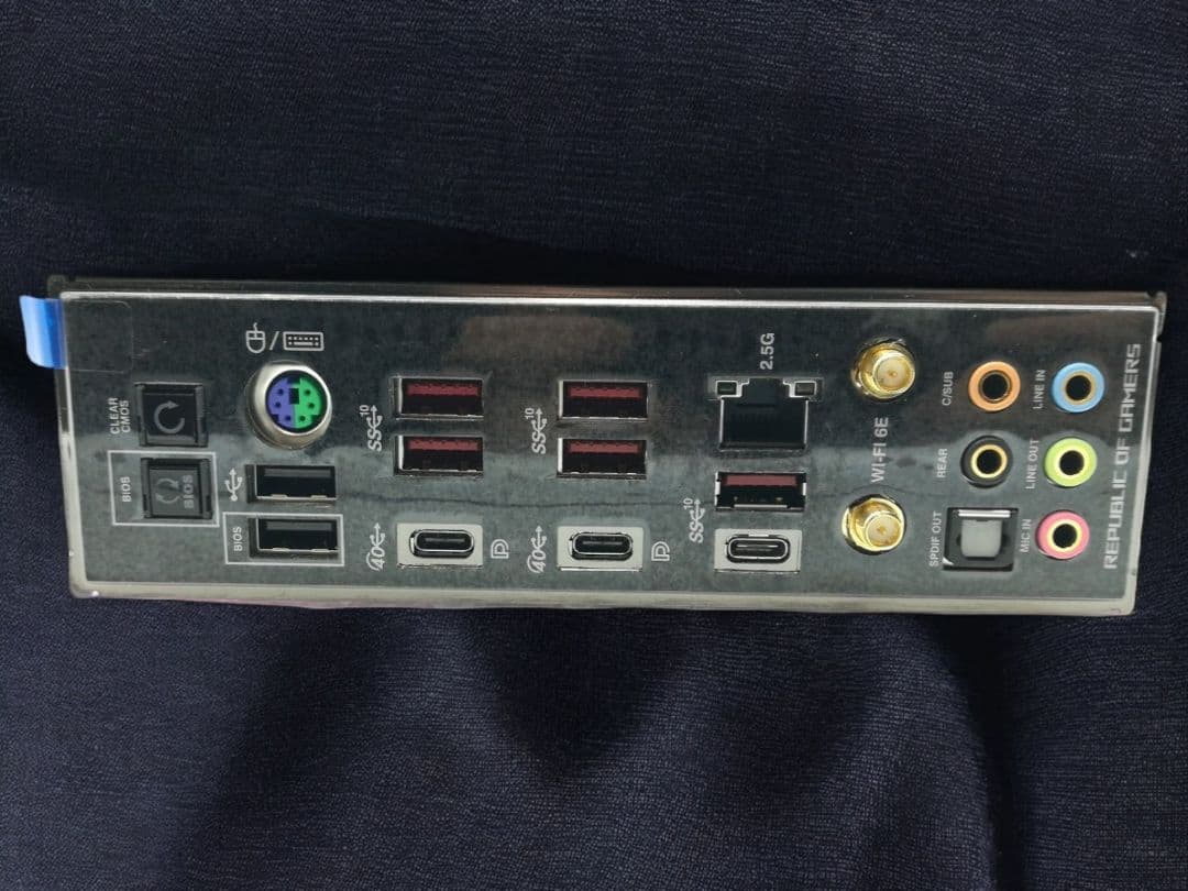 マザーボード ASUS ROG CROSSHAIR X670E GENE