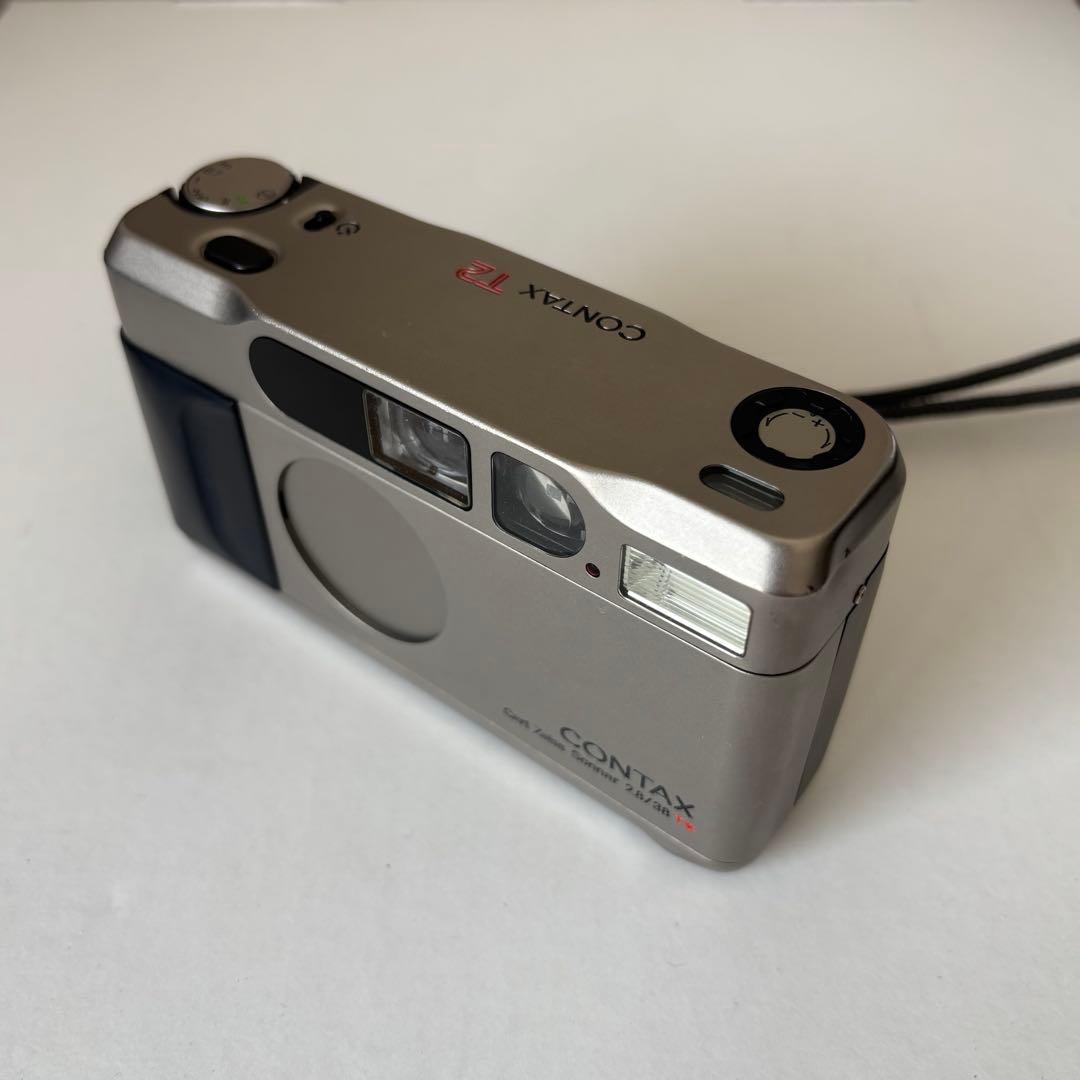 CONTAX T2 チタンシルバー　コンパクトフィルムカメラ