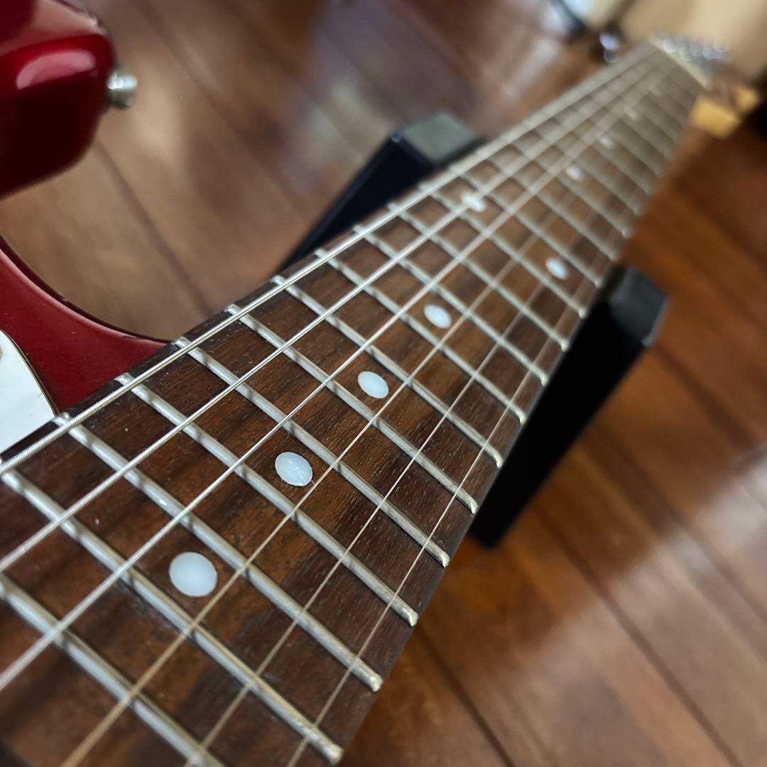 ストラトキャスタータイプ エレキギター