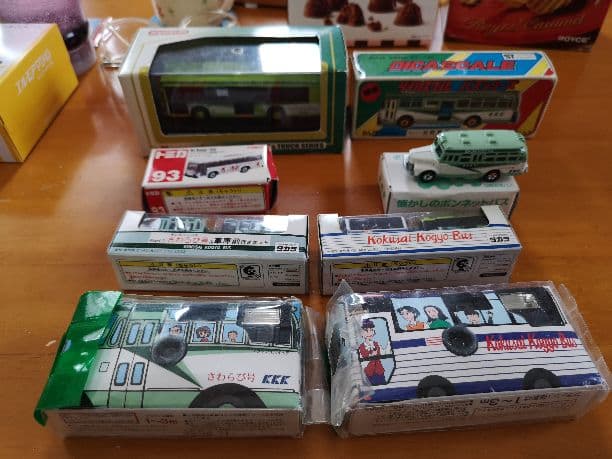 国際興業バスミニカーセット