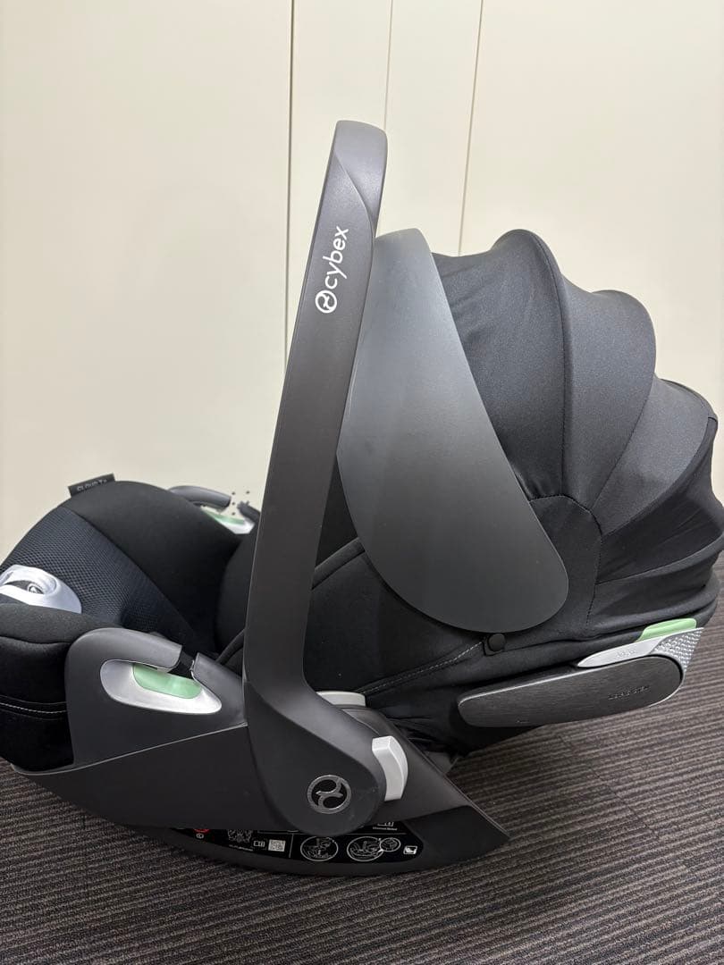 Cybex クラウド T i-Size ブラック チャイルドシート