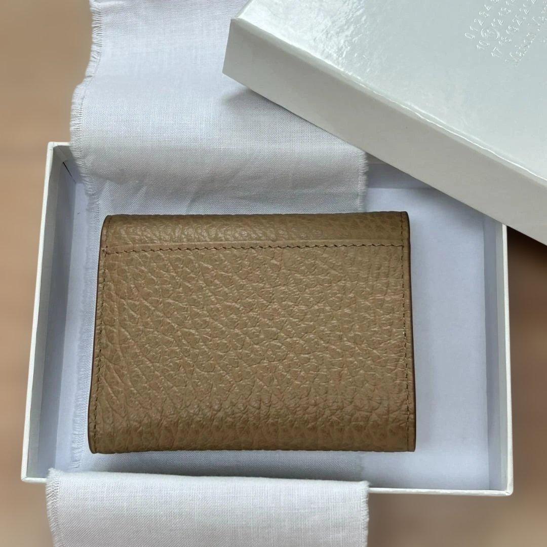 メゾンマルジェラ 三つ折財布 ベージュ