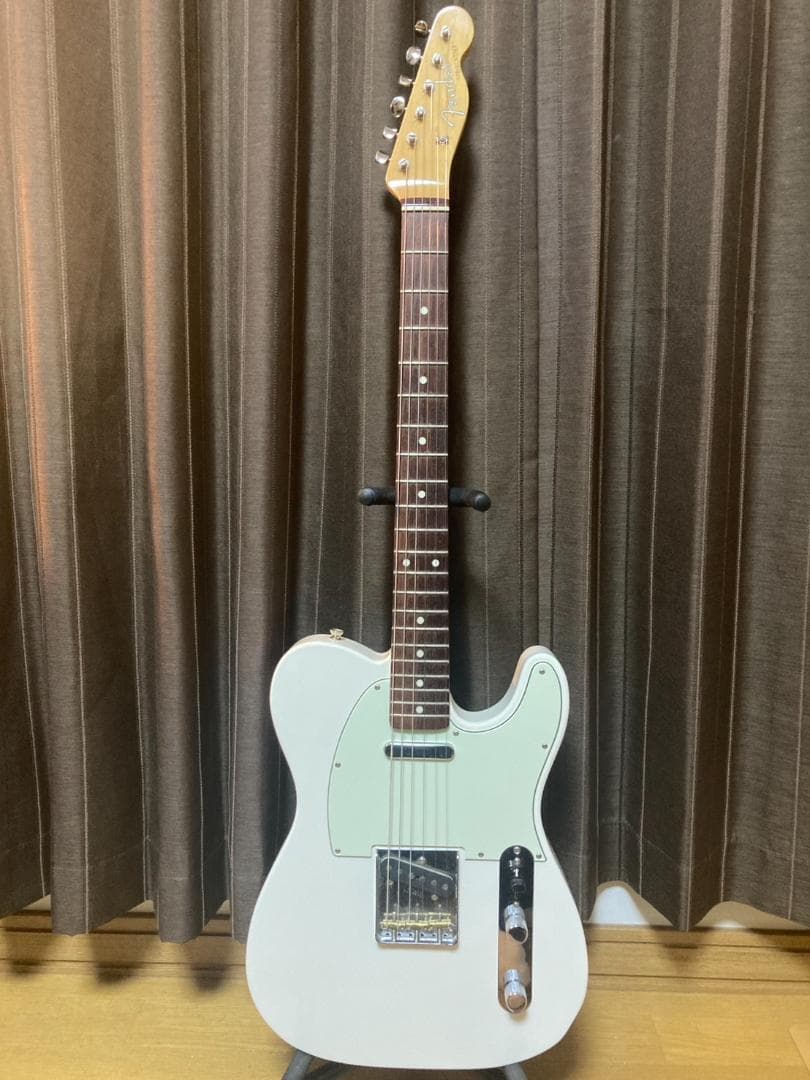 ギター FENDER Hybrid '60s Telecaster