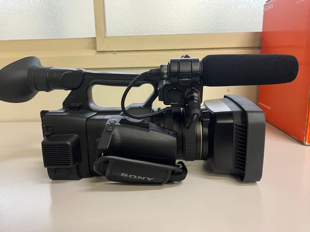 SONY 4K業務用ビデオカメラ本体 FDR-AX1(美品)