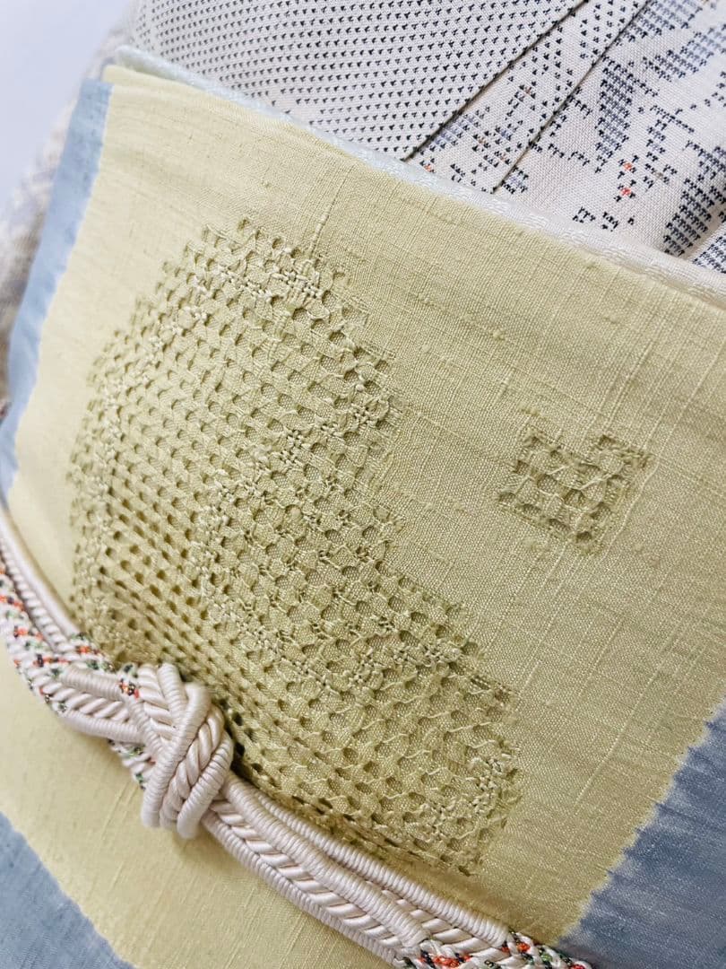 お見分け済　美品　正絹袷　雲取り　本場白大島紬単品