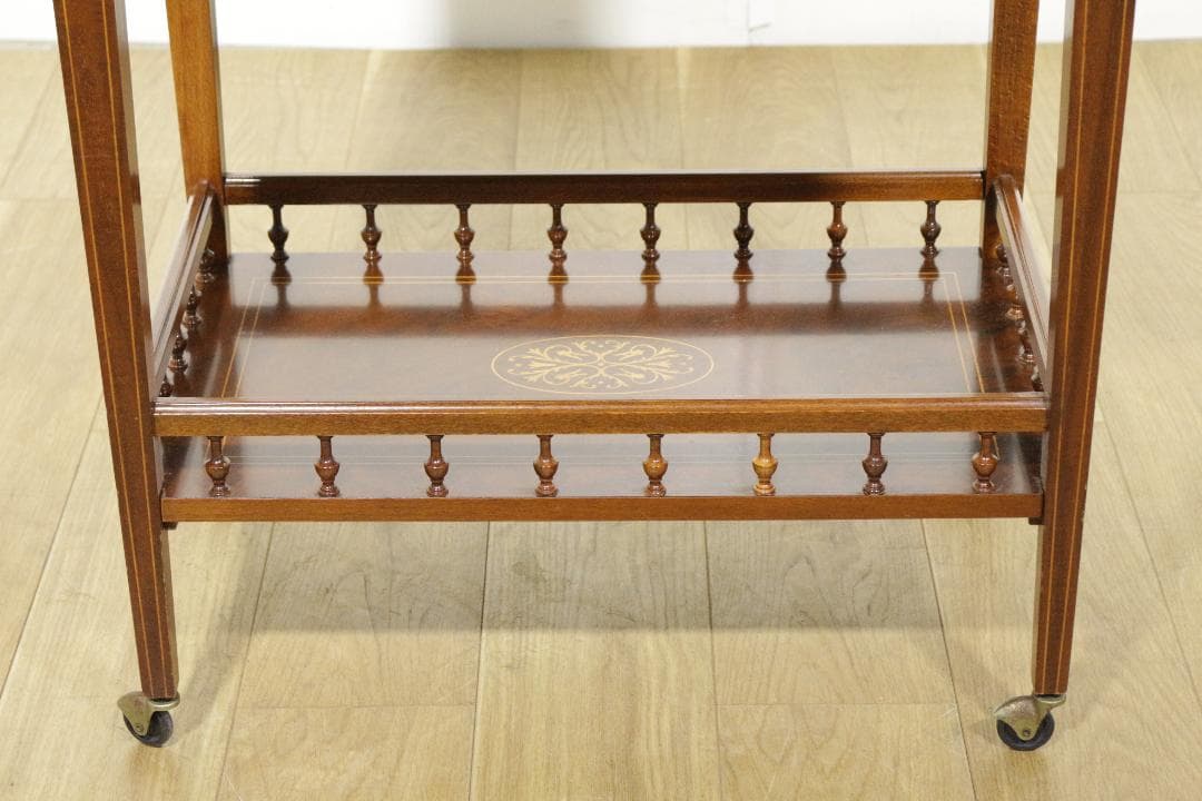 イタリア★クラシック★バタフライテーブル★キャスター付き★