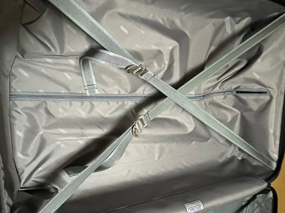 【美品希少】RIMOWAリモワ サルサ黒 82L 2輪 TSAロック 廃盤モデル