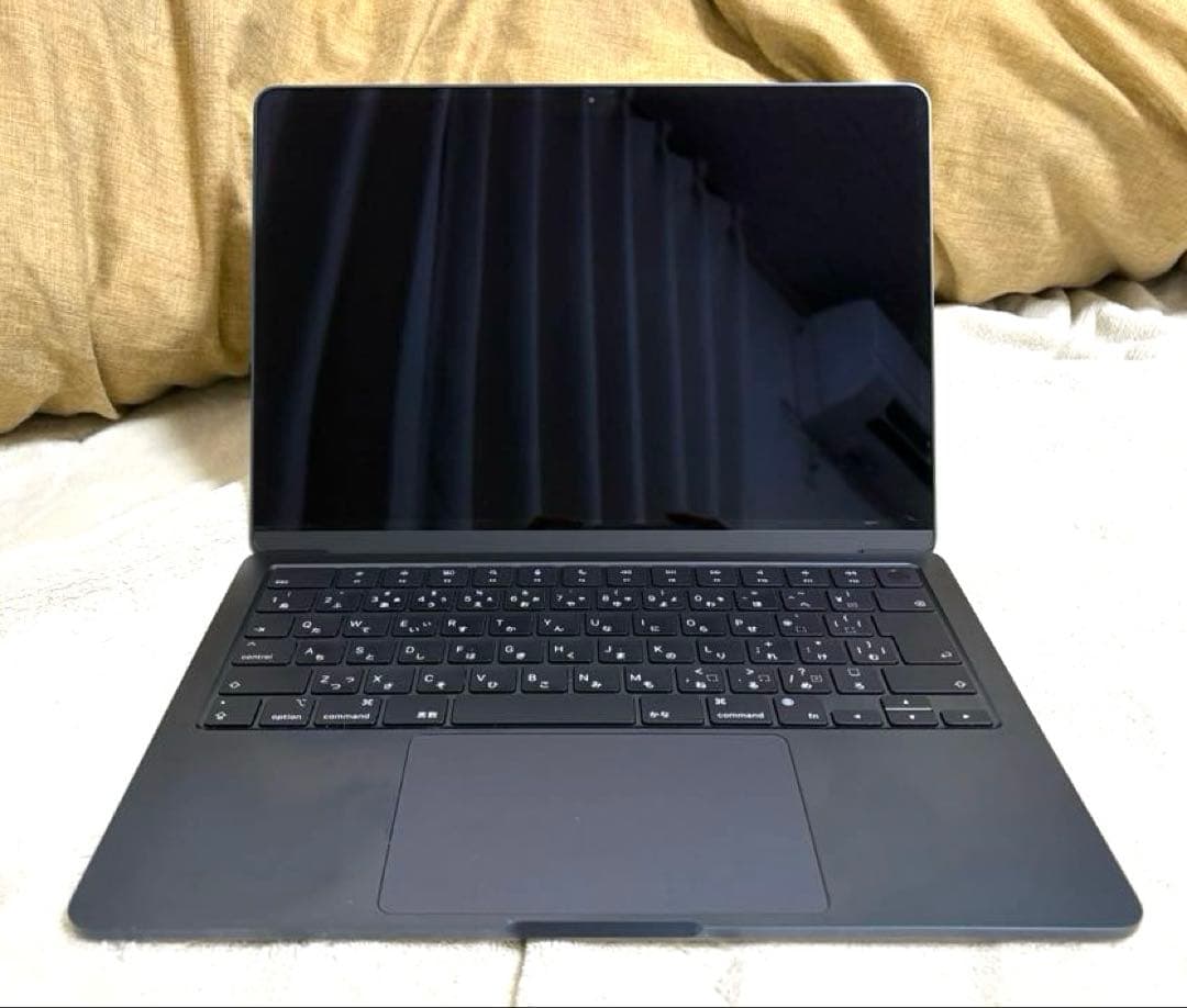 MacBook Air M3 8GB/256GB ミッドナイト 13インチ