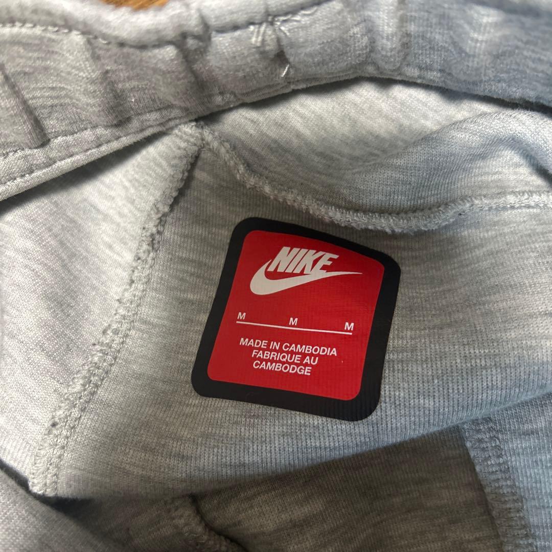 NIKEテックフリースセットアップ