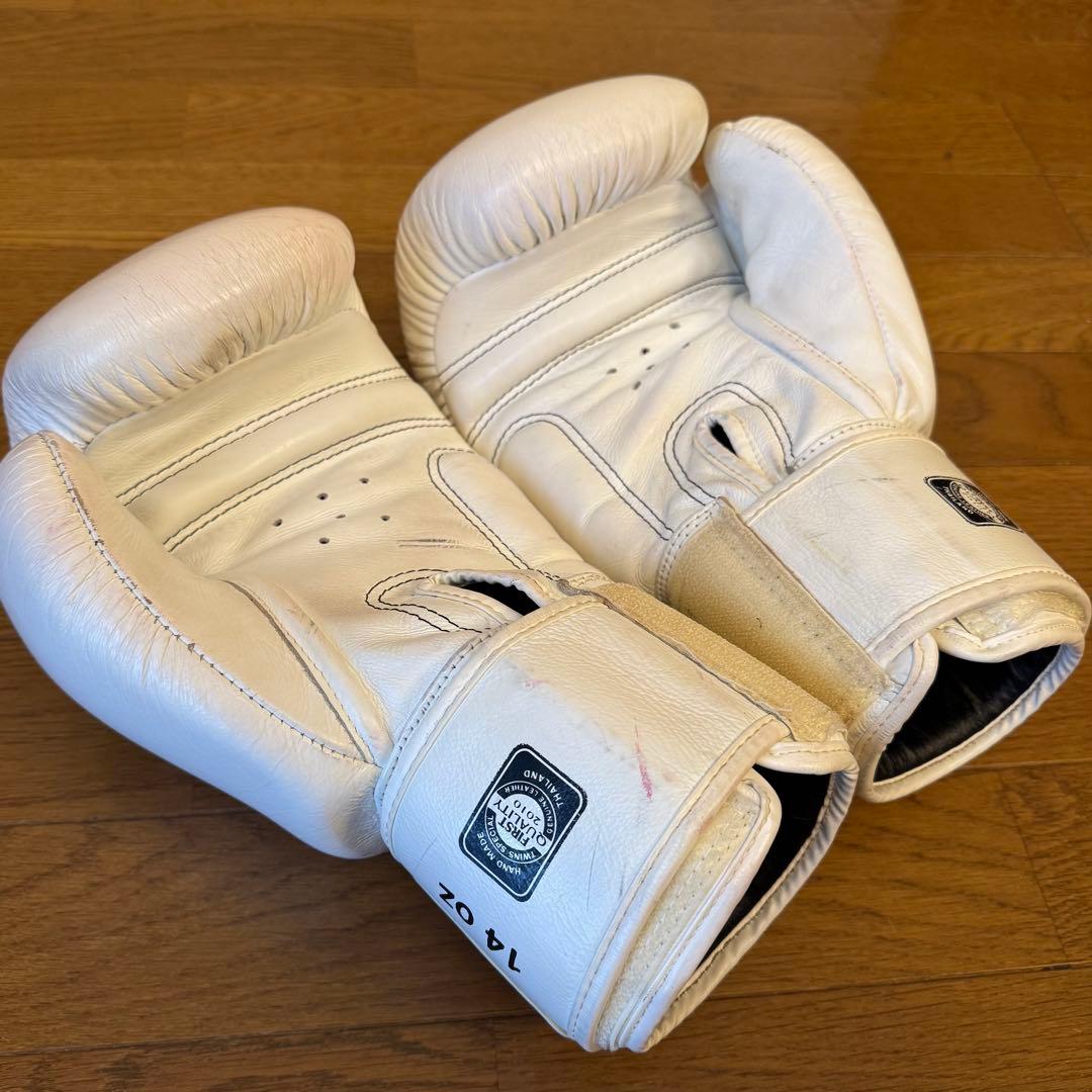 TWINS ボクシンググローブ 14oz ホワイト