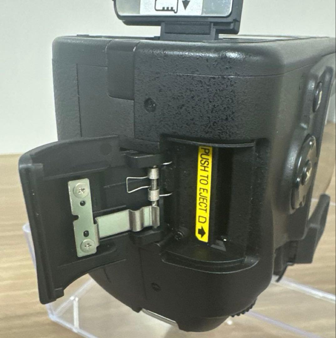 Nikon D40x＆AF-S NIKKOR 18-55mmレンズ【動作確認済】