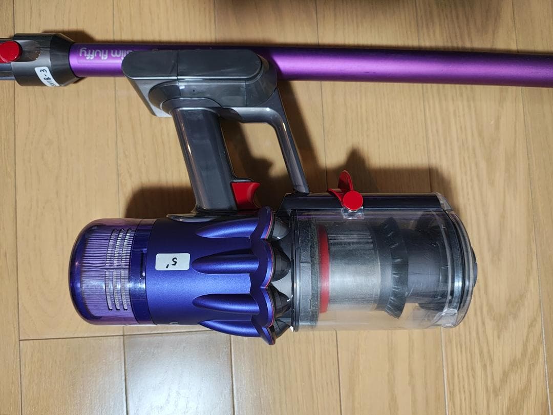 ダイソン★digital slim★SV18★バッテリー新品と同等★スタンド付3