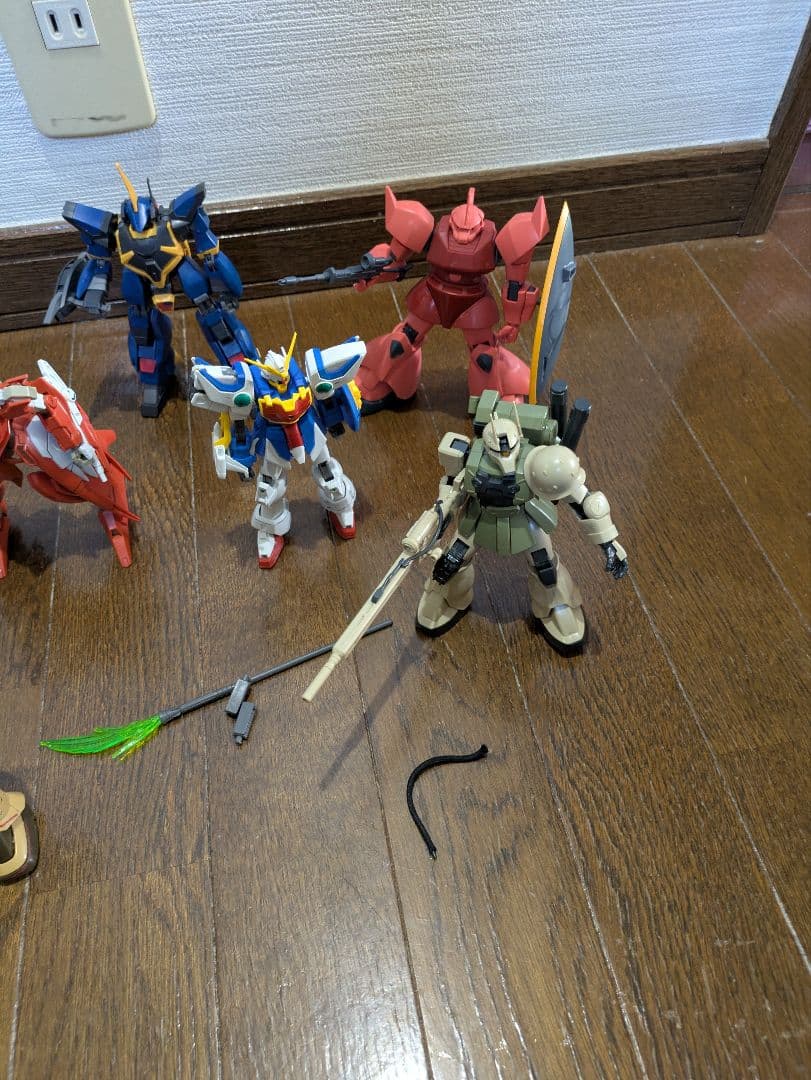 プラモデル ガンダム　ガンプラ　HG 他　ジャンク　武器　完成品　まとめ売り