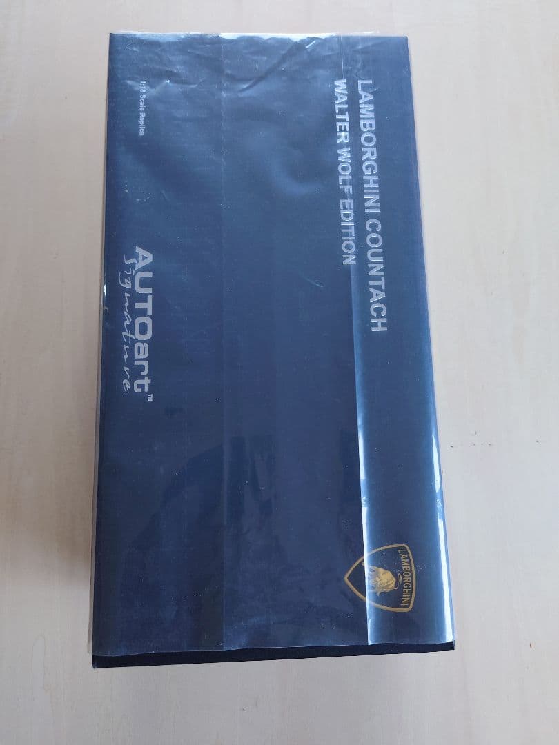 バ*ー様 AUTOart 1/18 ランボルギーニ カウンタック ウォルターウル