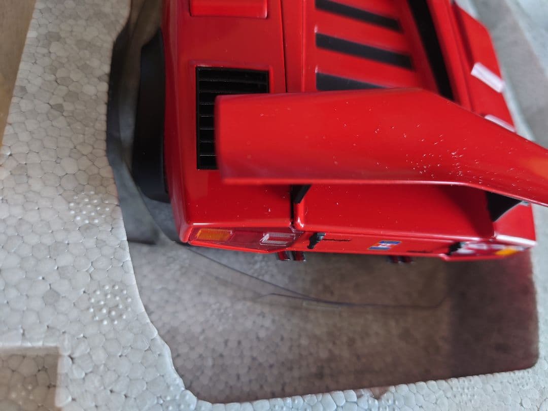 バ*ー様 AUTOart 1/18 ランボルギーニ カウンタック ウォルターウル