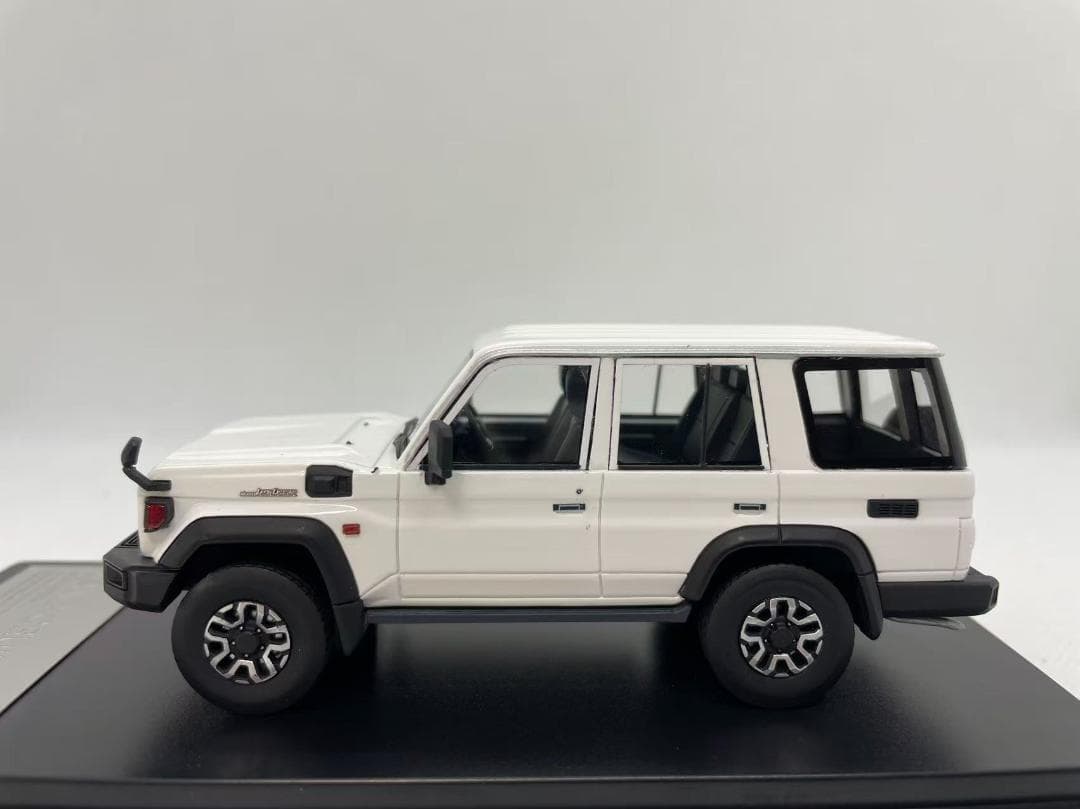 402-619 Hi-Story 1/43 トヨタ ランドクルーザー 70 AX