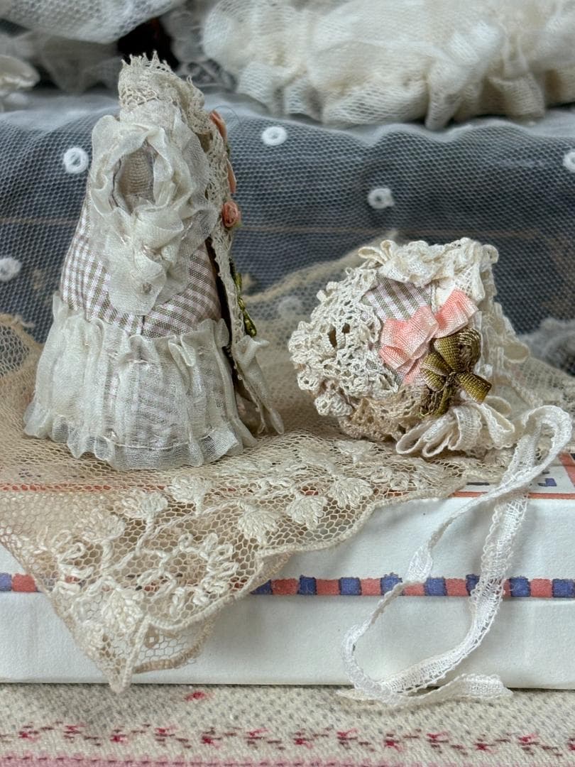 ✨期間限定✨オデット用衣装＆ミニチュア小物セット　ビスクドール　ミニョネット