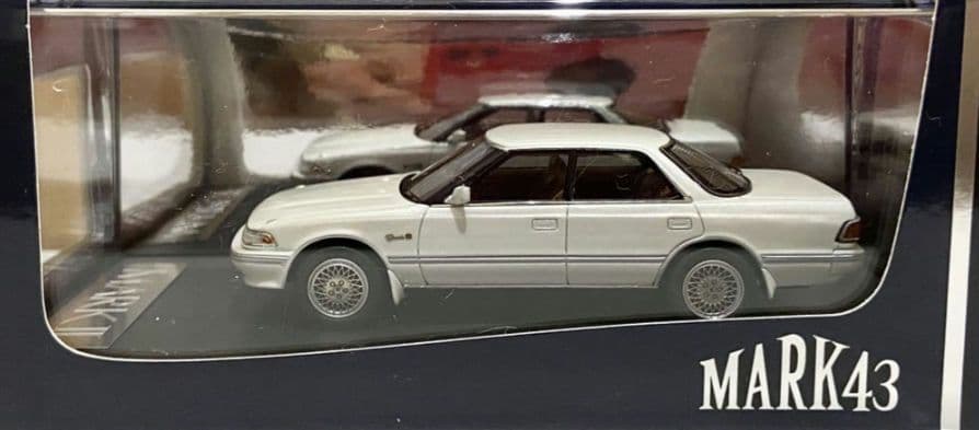 MARK43 トヨタ マークⅡ ハードトップ 3.0 グランデ G