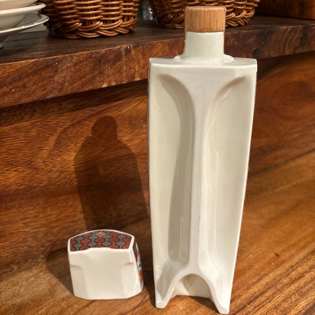 【SALE中未開栓】サントリーウイスキー　響　有田焼　琴型ボトル　楽器シリーズ