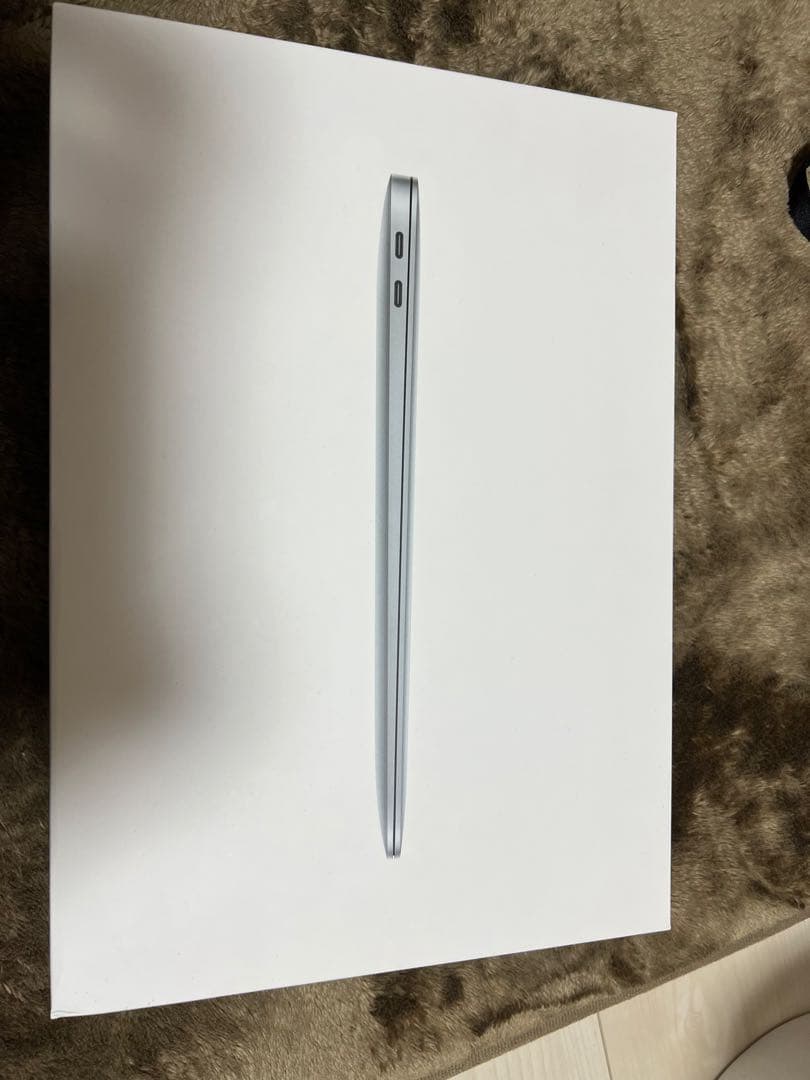 MacBook Air Intel Core i5 8GB 256GB シルバー