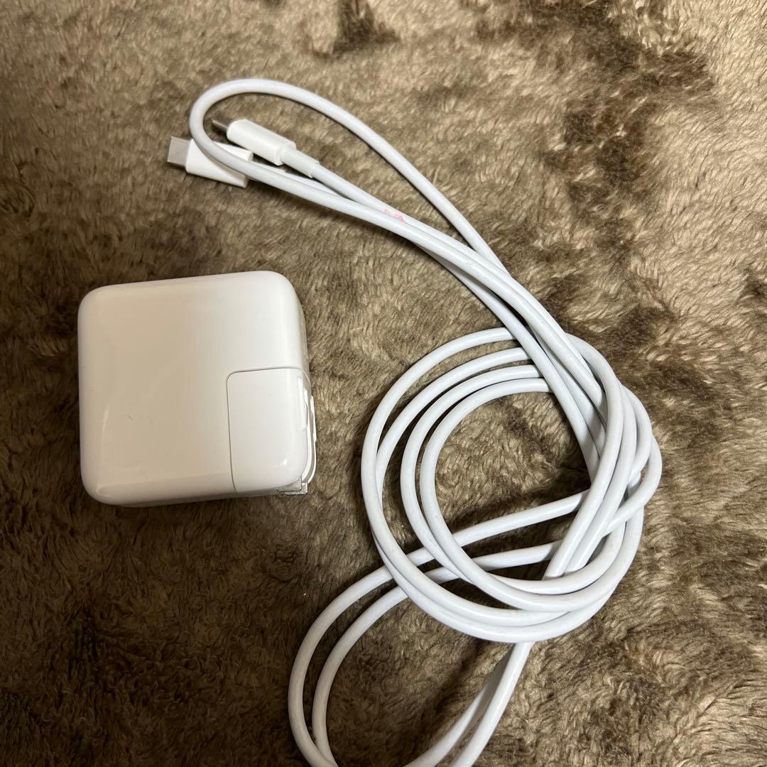 MacBook Air Intel Core i5 8GB 256GB シルバー