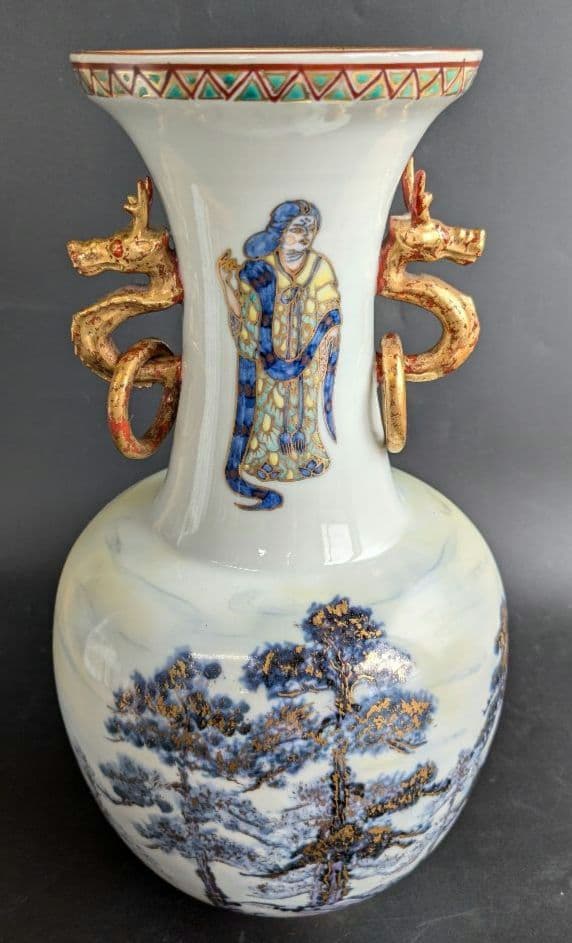 金彩染付彩色松文双耳壷