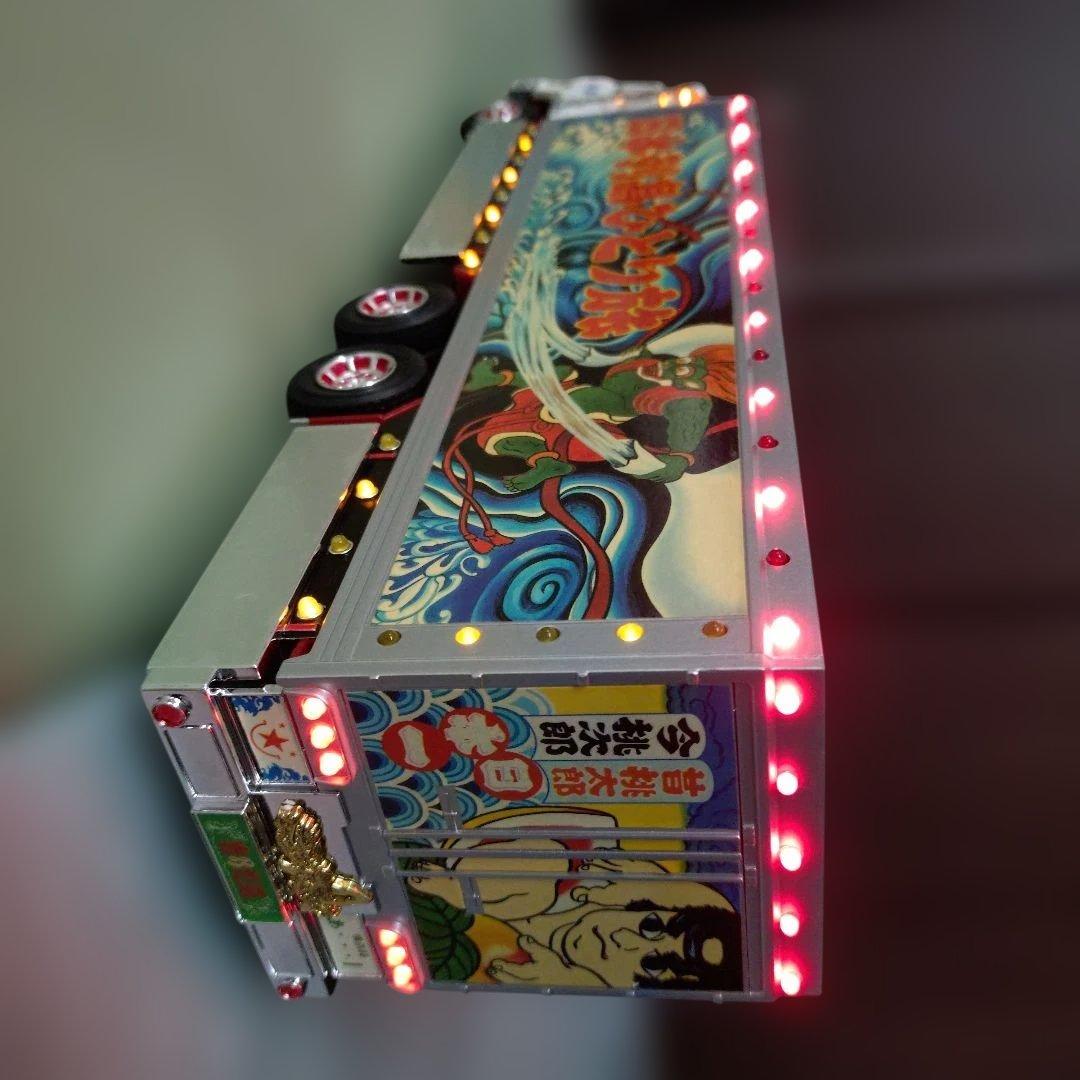 BANDAI 1/32 RCトラック　トラック野郎　突撃一番星