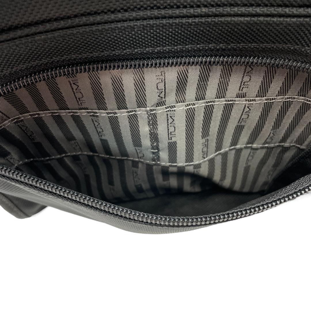 良品 TUMI ビジネスバッグ ナイロン ブラック エクスパンダブル