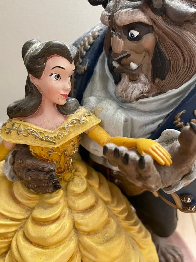 限定1100個　ディズニー　美女と野獣オルゴールフィギュア　リミテッド　箱あり