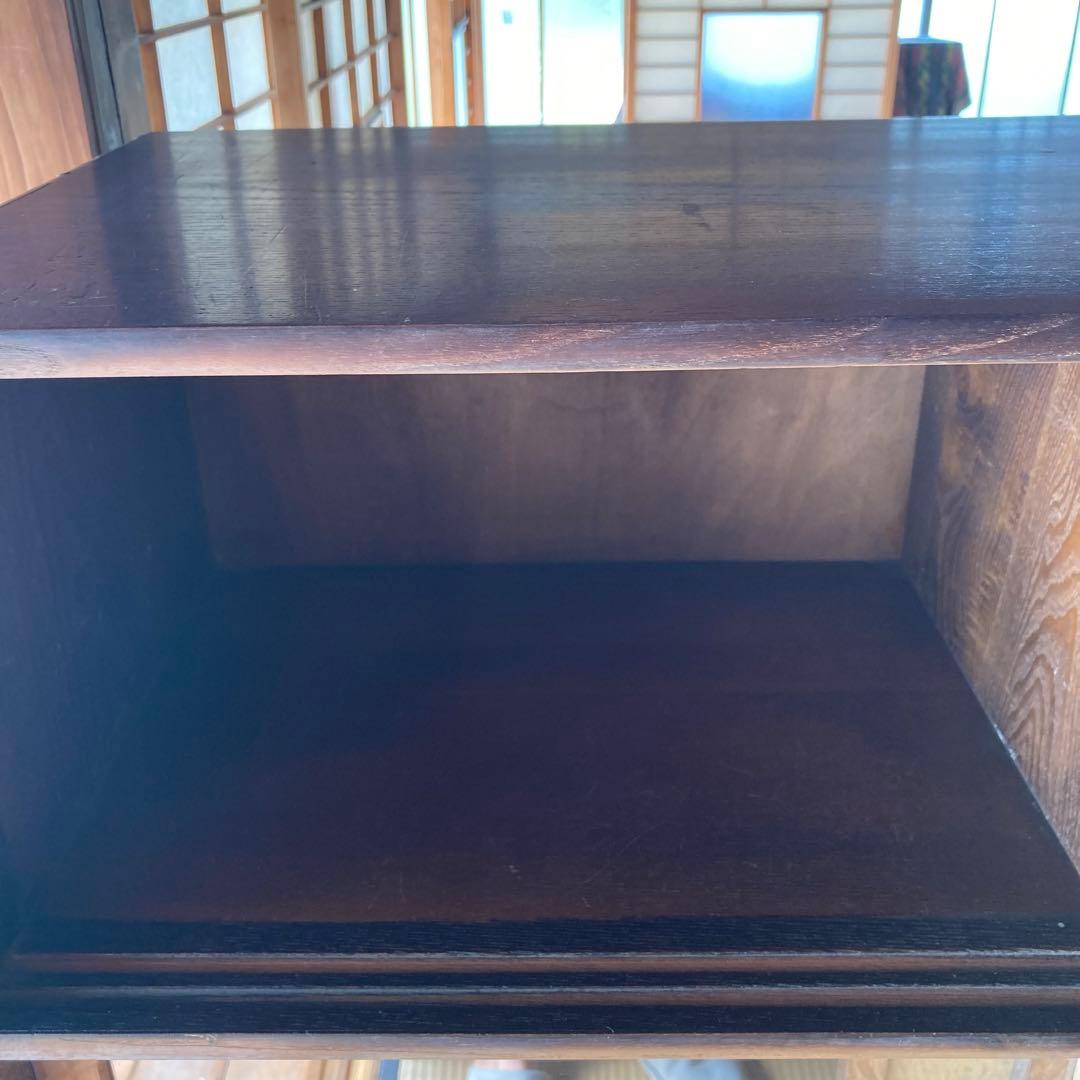 ① 茶箪笥　現地引取り値引き　和風木製ガラス扉収納棚　違棚　アンティーク