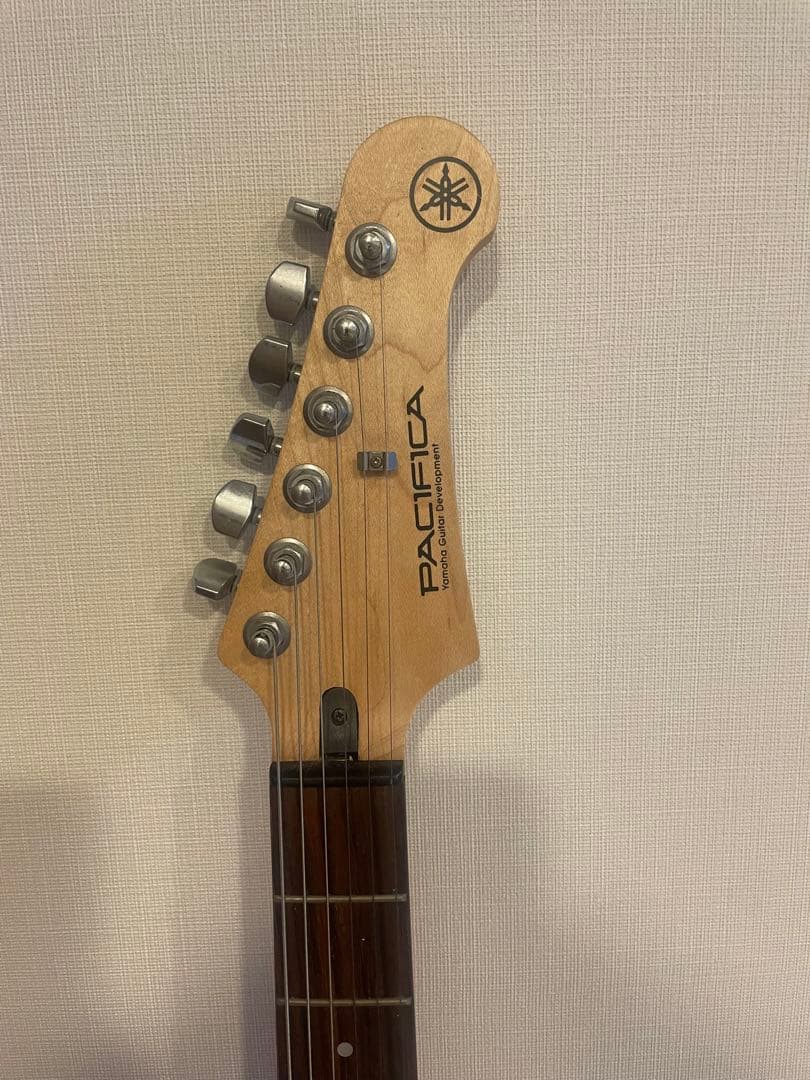 [最終値引き]YAMAHA PACIFICA112V エレキギター