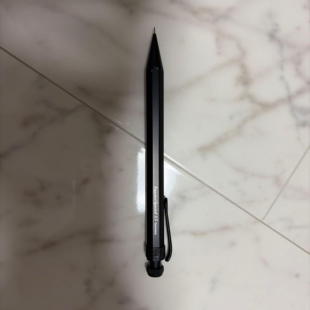 黒色シャープペンシル本体