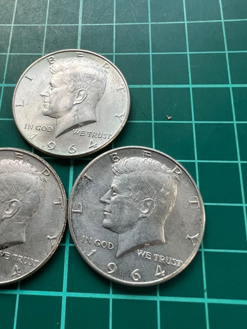 外国銀貨　アメリカ50C銀貨　1964年　3枚まとめロット
