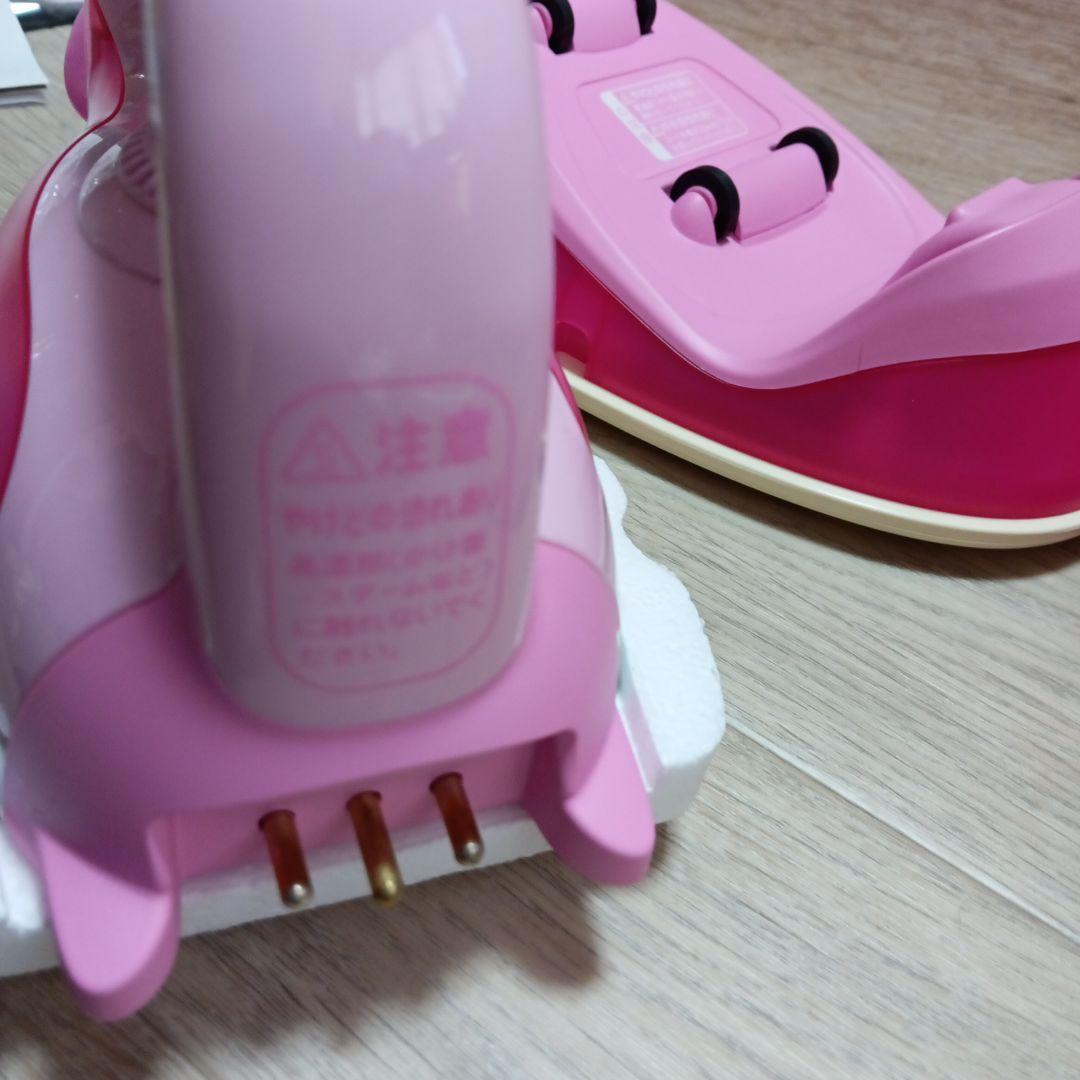 Hello kitty/キティ サンリオオリジナル コードレススチームアイロン