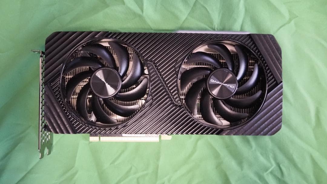グラフィックボード・グラボ・ビデオカード GAINWARD GHOST RTX 4070
