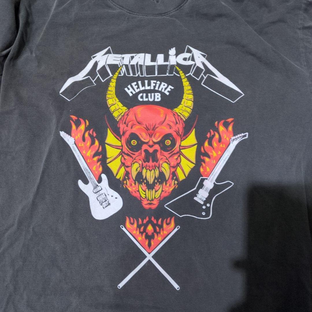 Stranger Things llica Tシャツ