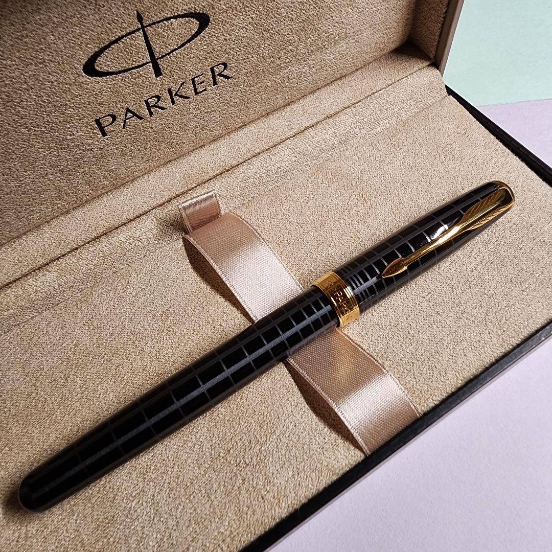 パーカー ソネット ダークグレイ GT【極美品、万年筆】