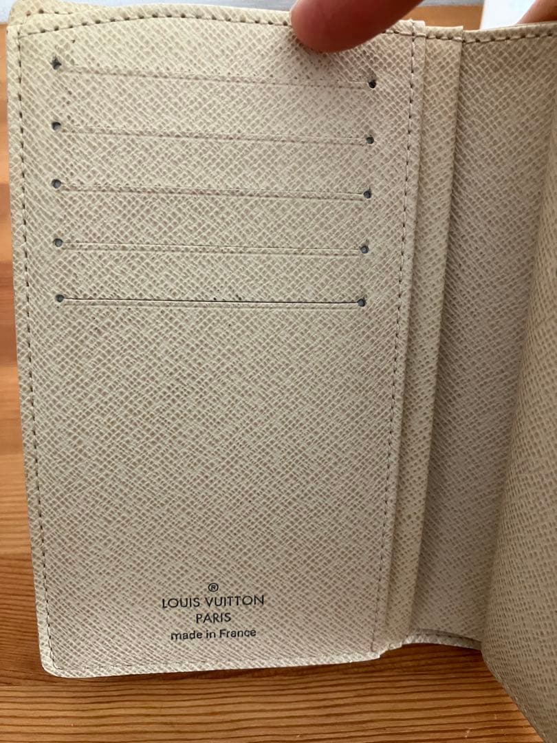 ルイヴィトンダミエ　二つ折り財布