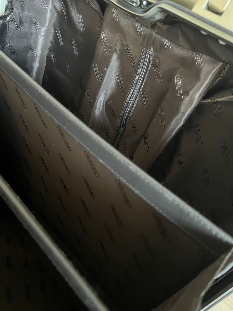 TAMO RIMOWA リモワ トパーズ チタニウム ビジネストロリー4輪