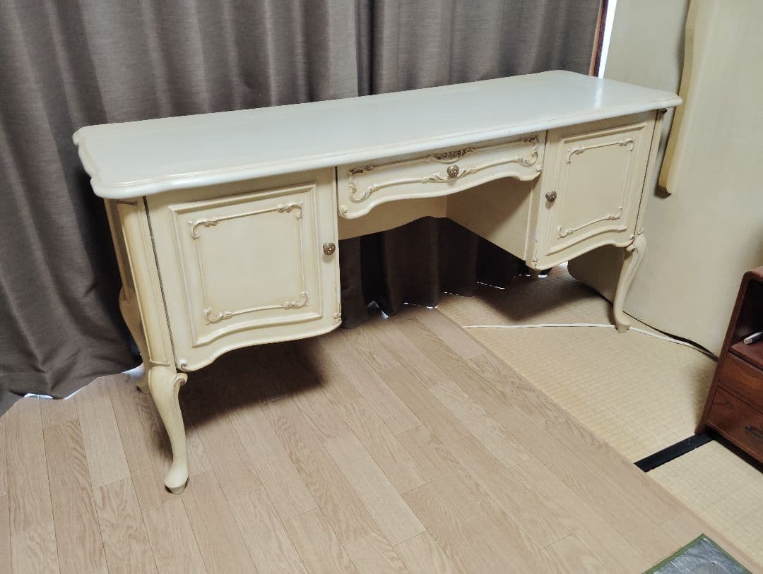 高級家具メーカー　鏡台①　アンティーク