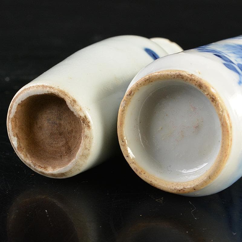 中国　清朝　青花花文鼻煙壷　花瓶　2点　李朝螺鈿装飾六角箱入り　C　R7421