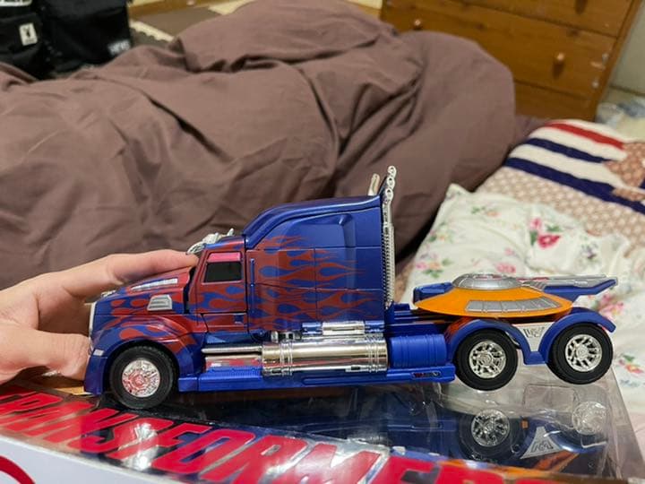 TRANSFORMERS アーマーナイトオプティマスプライム