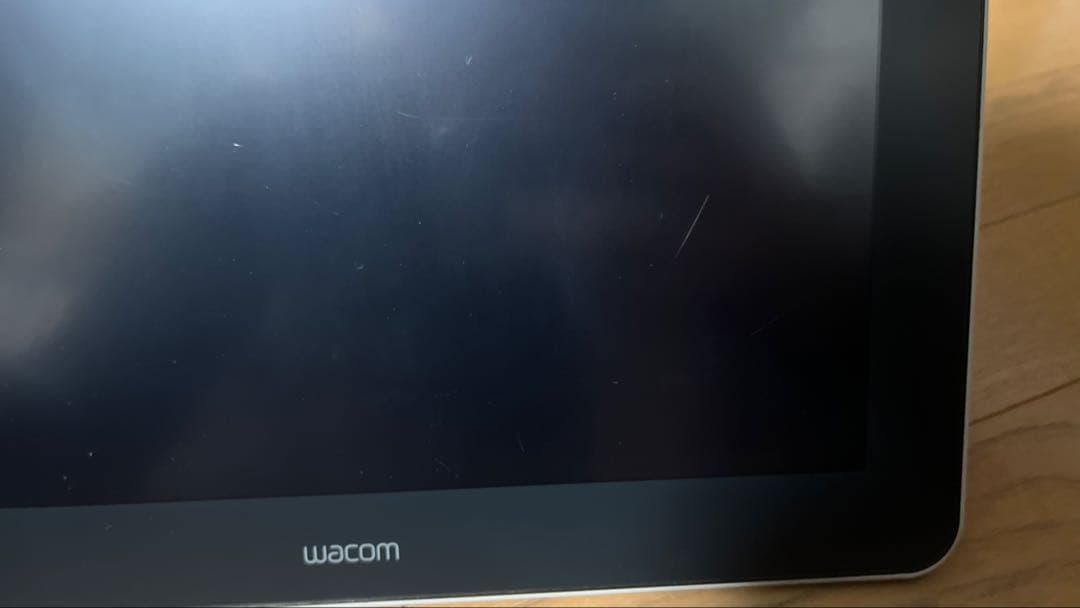 Wacom One DTC133 液晶ペンタブレット　ペン　コード付き