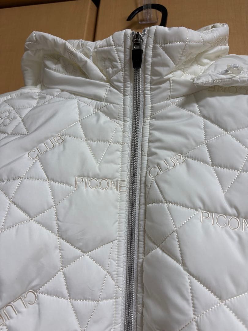 【新品未使用】PICONE CLUB ホワイトジャケット フード付き